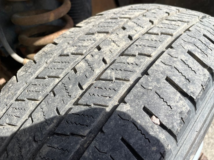 2012-ford-f350-image-16