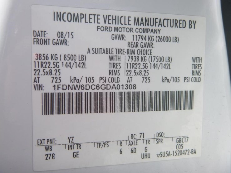 2016-ford-f650-xlt-image-28