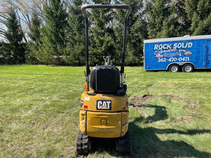 #7149-•-caterpillar-300.9v-mini-excavator-image-6