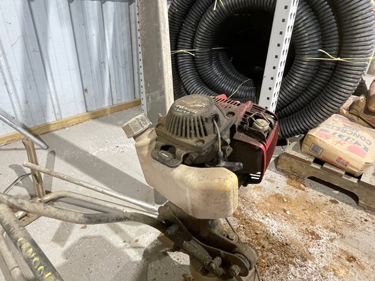 #5034-•-honda-powered-power-screed-image-8
