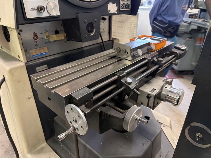 ogp-xl-14-optical-comparator-image-4