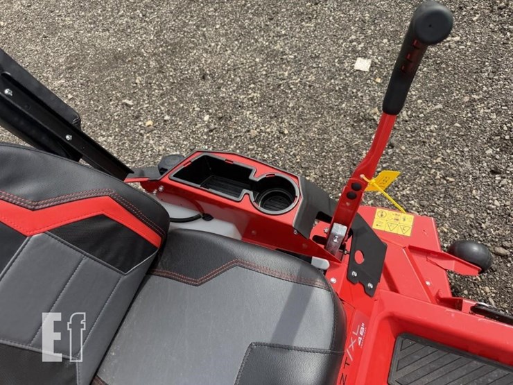 2023-gravely-zt-xl-48-image-14