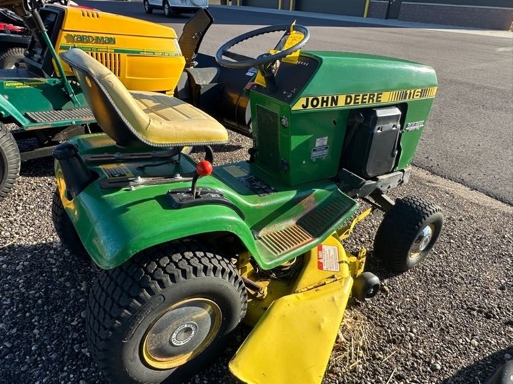 john-deere-116-image-3