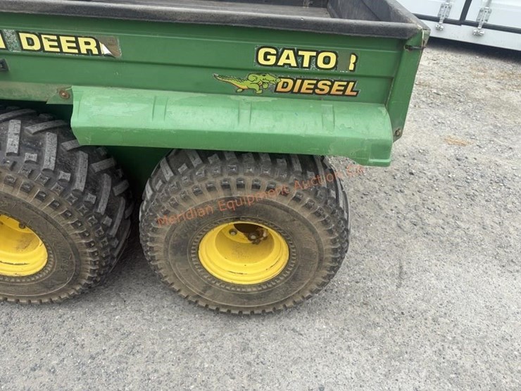 john-deere-gator-image-13