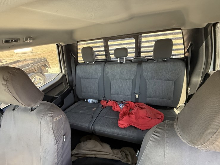 2023-ford-f250-image-15