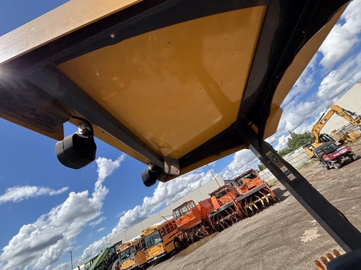 deere-210lep-image-46