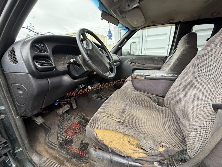 2001-dodge-ram-2500-image-33