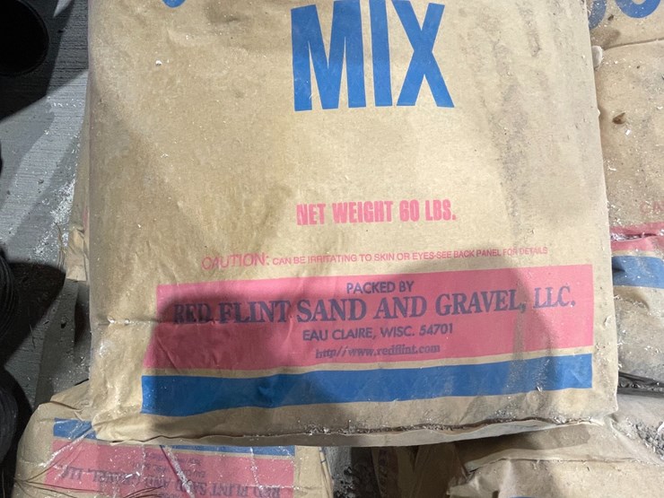 #5035-•-(10)-bags-of-ez-crete-concrete-mix-image-6