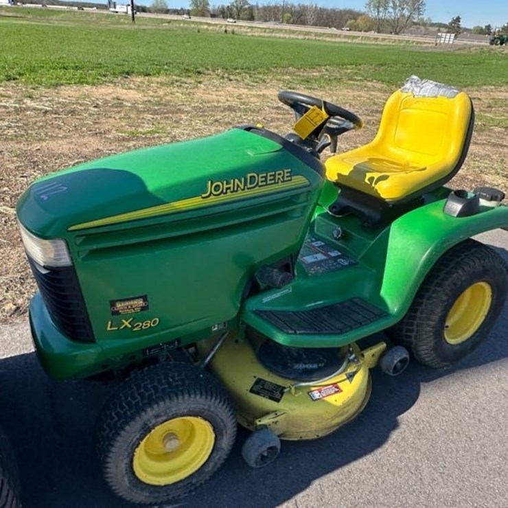 JOHN DEERE LX280