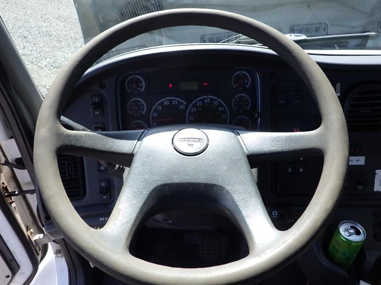 2005-utility-combo-image-43