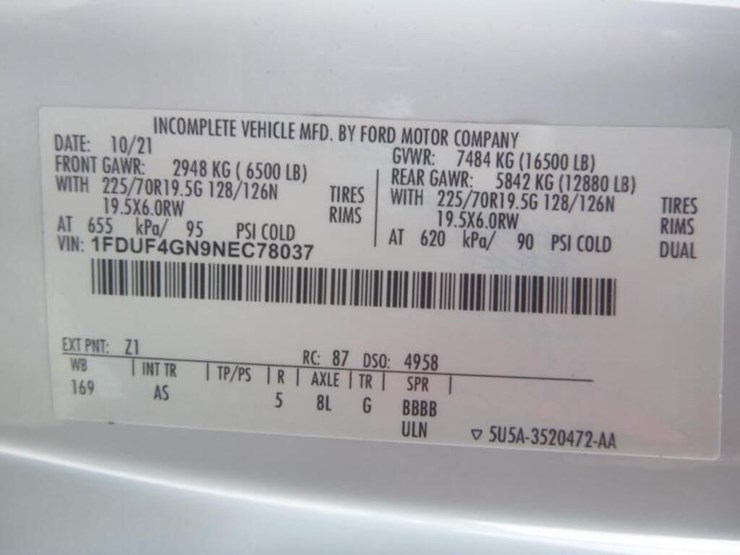 2022-ford-f450-image-30