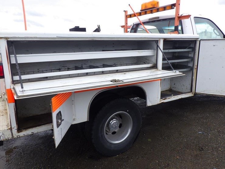 2001-dodge-ram-3500-image-9