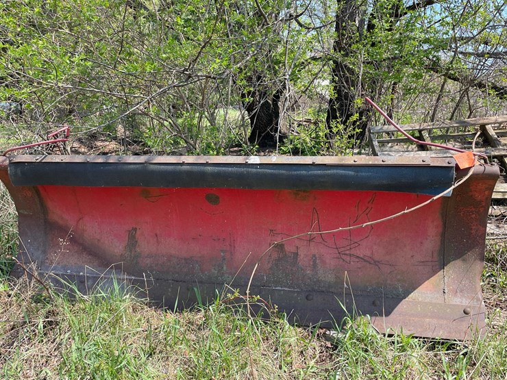 #7425-•-snow-plow-image-1