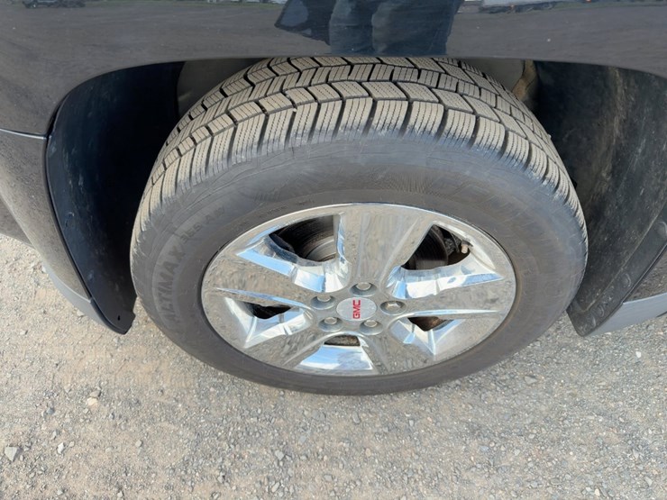 2015-gmc-terrain-sle-image-11