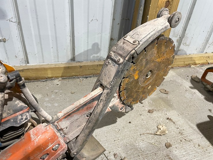 #5001-•-husqvarna-x-torq-k760-gas-powered-concrete-saw-image-9