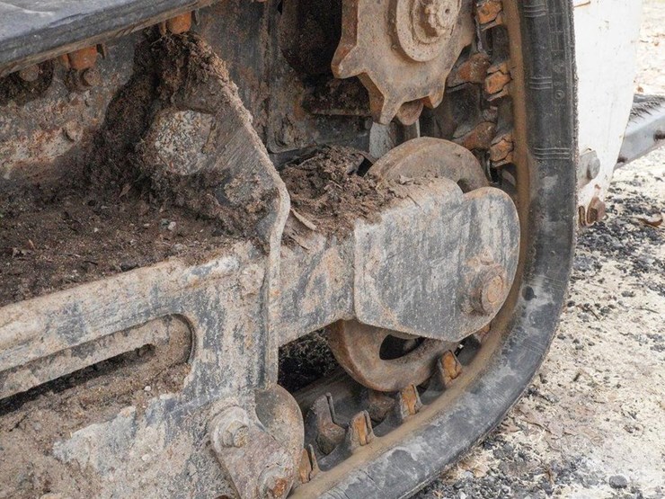 2014-bobcat-mt55-image-21