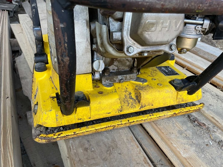 #7415-•-wacker-plate-compactor-image-5
