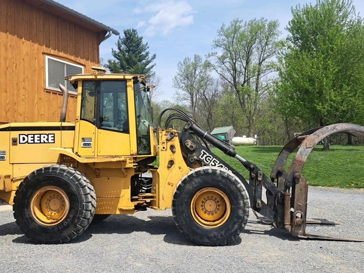 2002-deere-tc54h-image-6