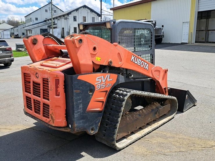 2019-kubota-svl95-2s-image-5