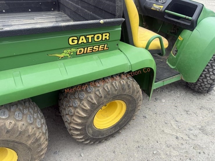 john-deere-gator-image-18