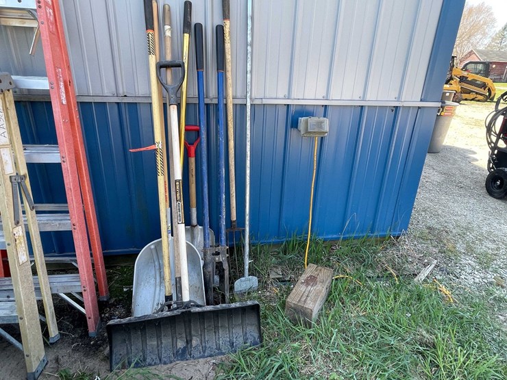 #7437-•-hand-tools-image-1