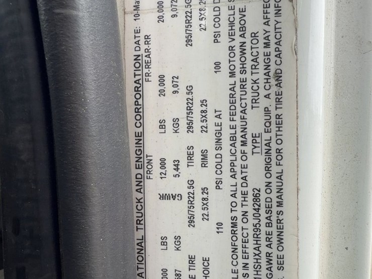 2005-international-8600-image-27