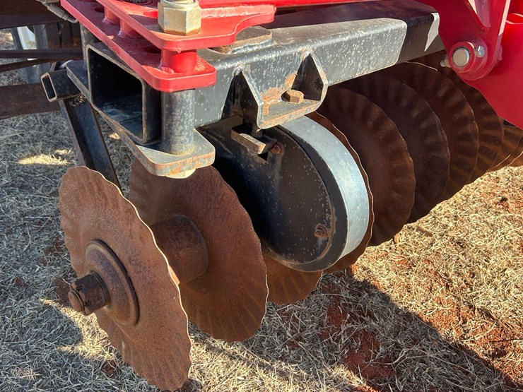 2019-mcfarlane-incite-5124-image-13