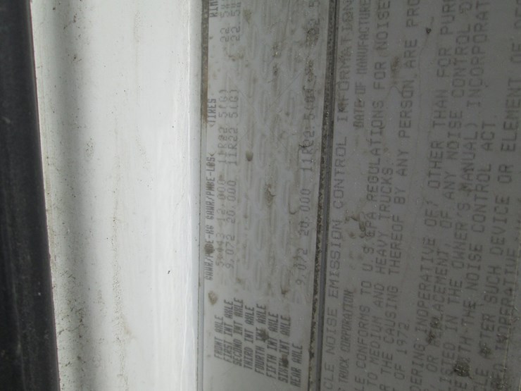 2007-sterling-at9500-image-45