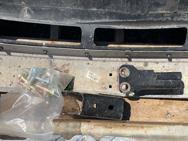 2018-ram-2500-tradesman-image-3