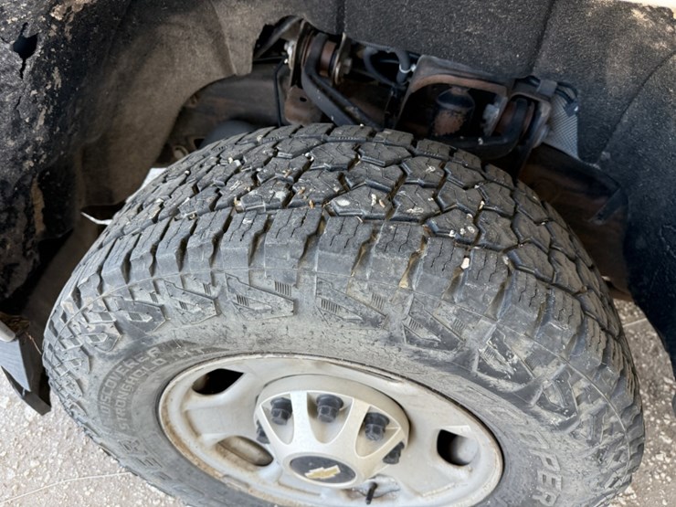 2019-chevrolet-silverado-2500hd-image-9