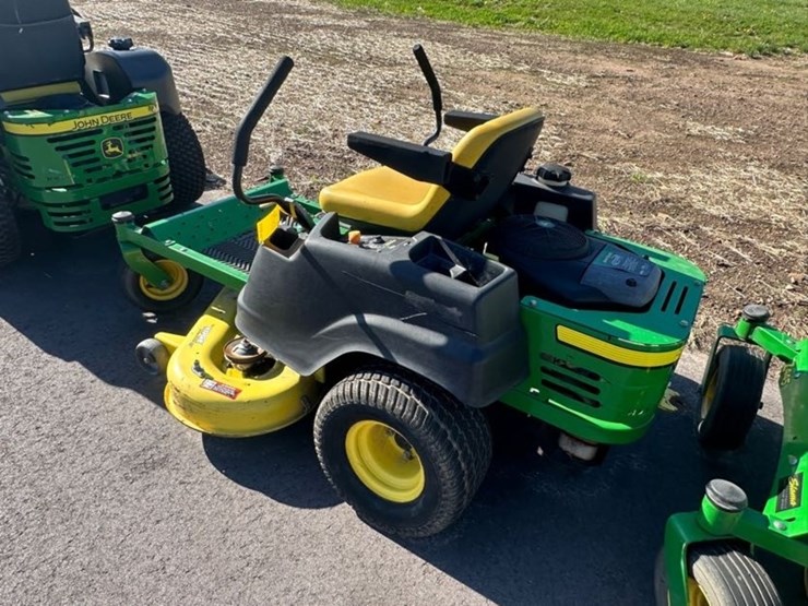 2009-john-deere-z245-image-2