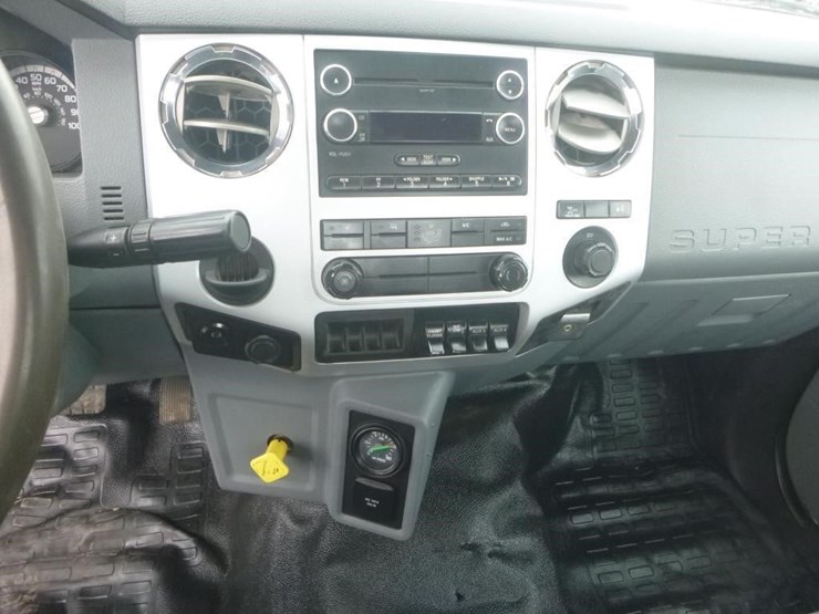 2017-ford-f750-image-11