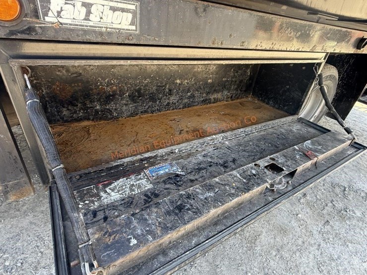 2005-chevrolet-silverado-3500-image-29