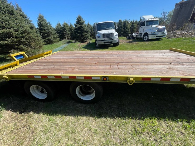 #7155-•-dexter-axle-utility-trailer-(no-title)-image-5