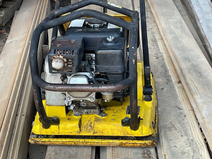 #7415-•-wacker-plate-compactor-image-9