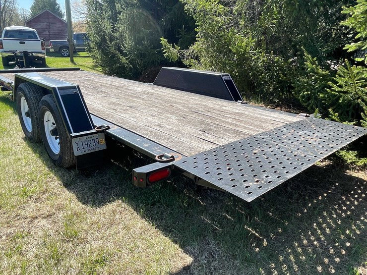 #7152-•-2018-felling-tilt-bed-trailer-(has-wi-title)-image-5