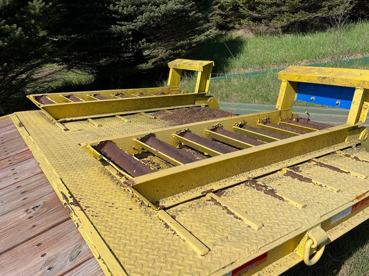 #7155-•-dexter-axle-utility-trailer-(no-title)-image-27