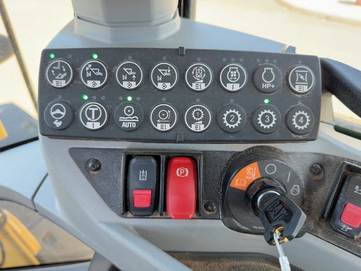 2019-caterpillar-926m-image-26