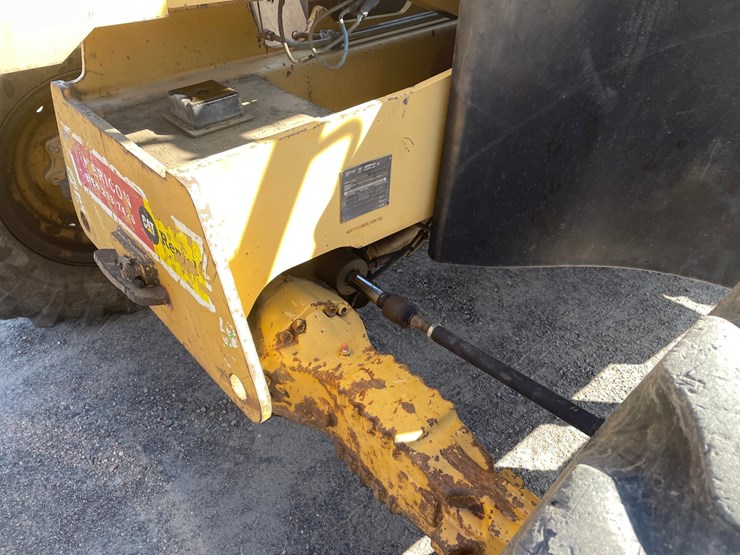 caterpillar-th350b-image-18