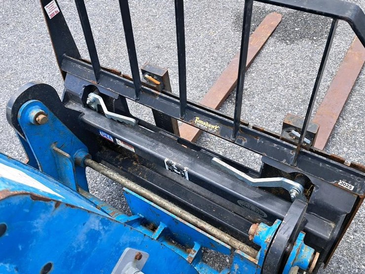 2012-genie-gth5519-image-23