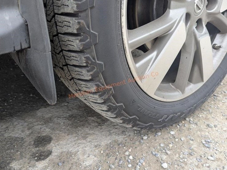 2014-nissan-pathfinder-image-13