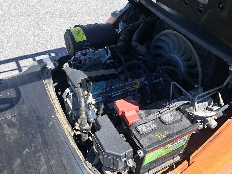 2020-toyota-8fgu25-image-16