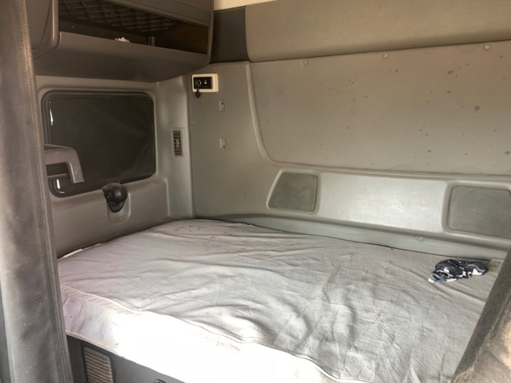 2014-international-prostar-image-10