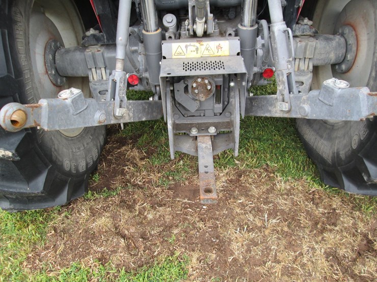 2018-massey-ferguson-4709-image-7