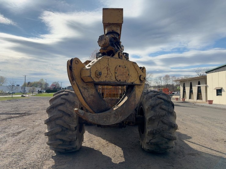 2016-tigercat-610e-image-4