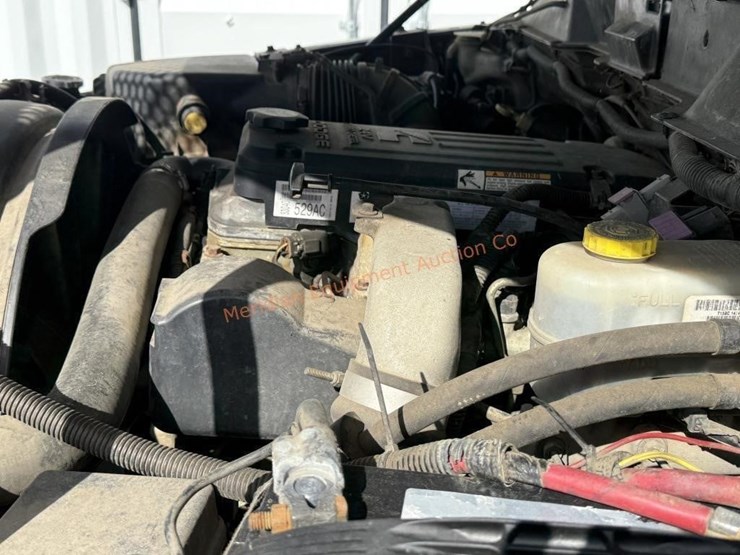 2004-dodge-ram-3500-image-15