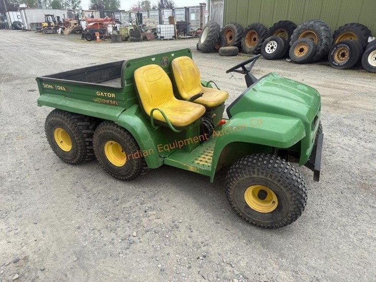 john-deere-gator-image-6