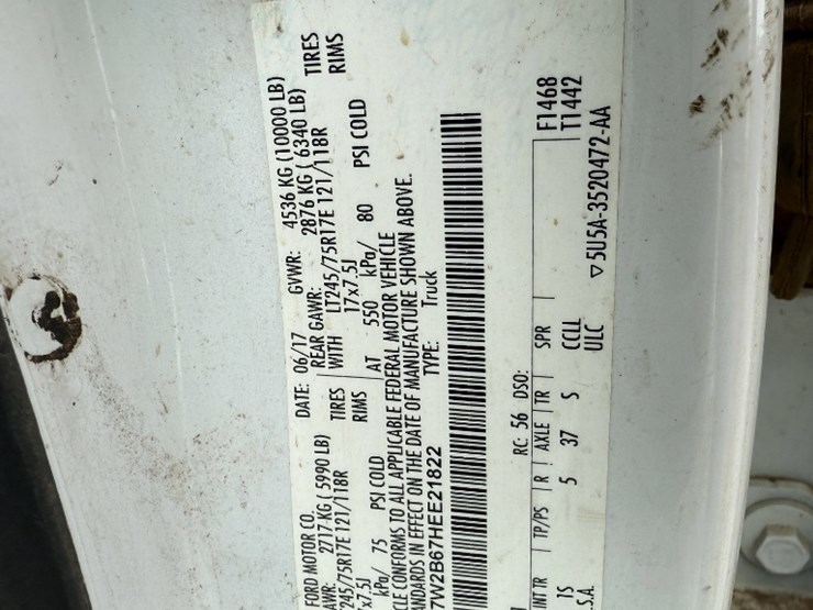 2017-ford-f250-image-14