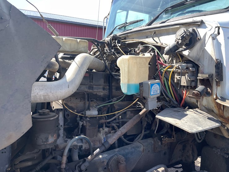 1996-cummins-m11-image-102