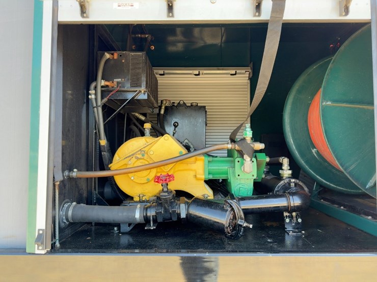 2004-international-durastar-4300-image-14